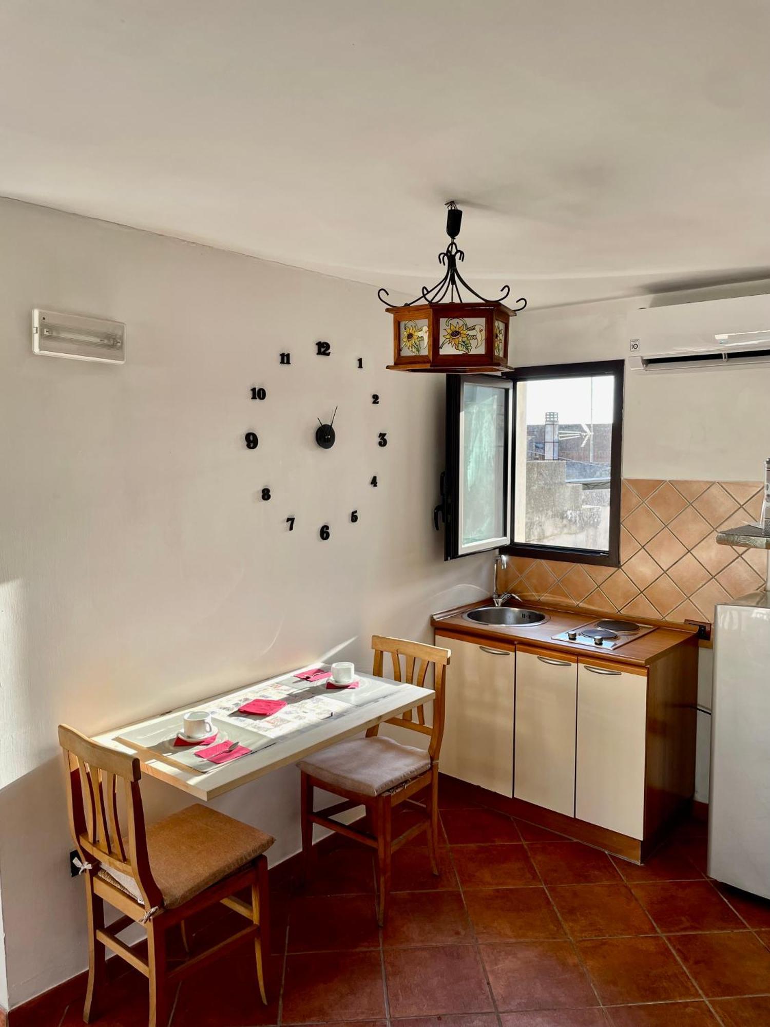 Wineexperience- Wine&Jacuzzi Suite Lecce Exterior photo