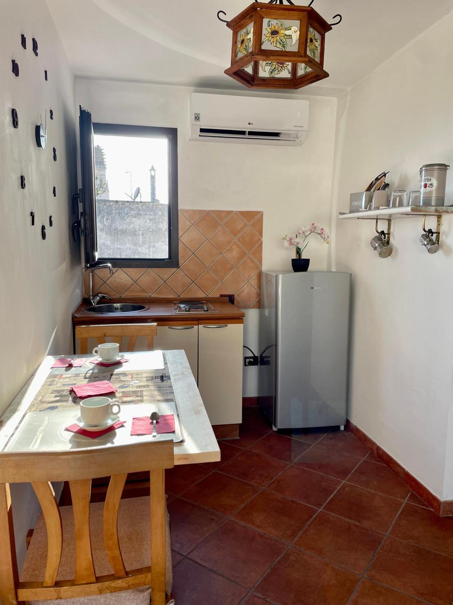 Wineexperience- Wine&Jacuzzi Suite Lecce Exterior photo